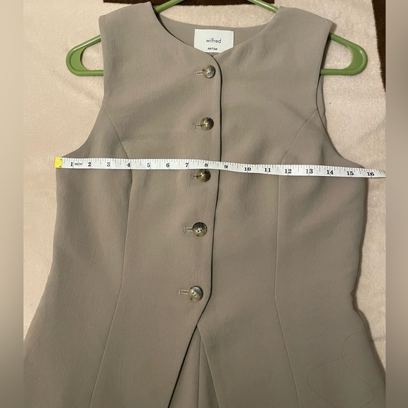 Aritzia Wilfred Regal Vest/ Size 4 - Picture 4 of 4